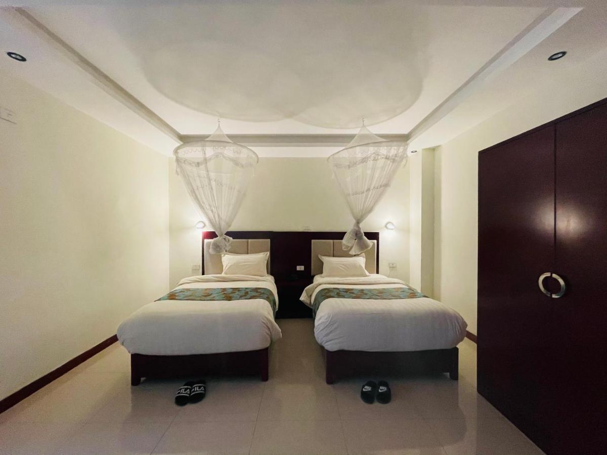 Winn Hotel - Μπαχρ-Νταρ Εξωτερικό φωτογραφία