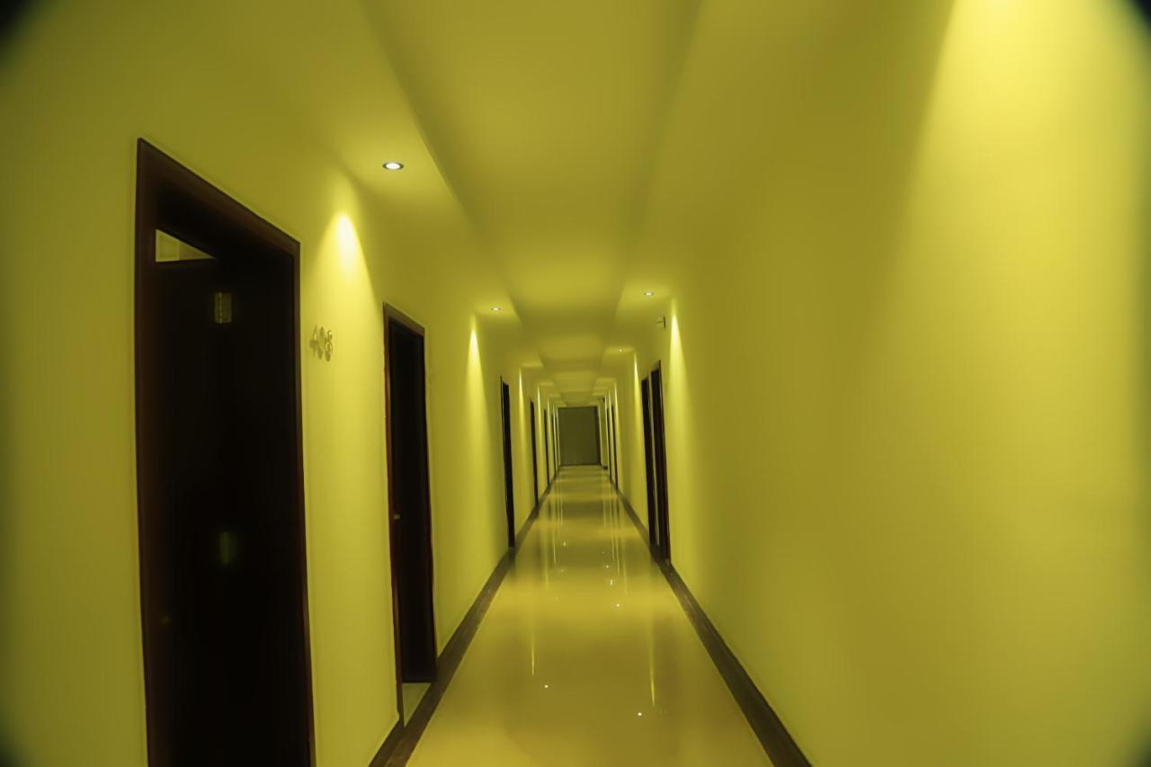 Winn Hotel - Μπαχρ-Νταρ Εξωτερικό φωτογραφία