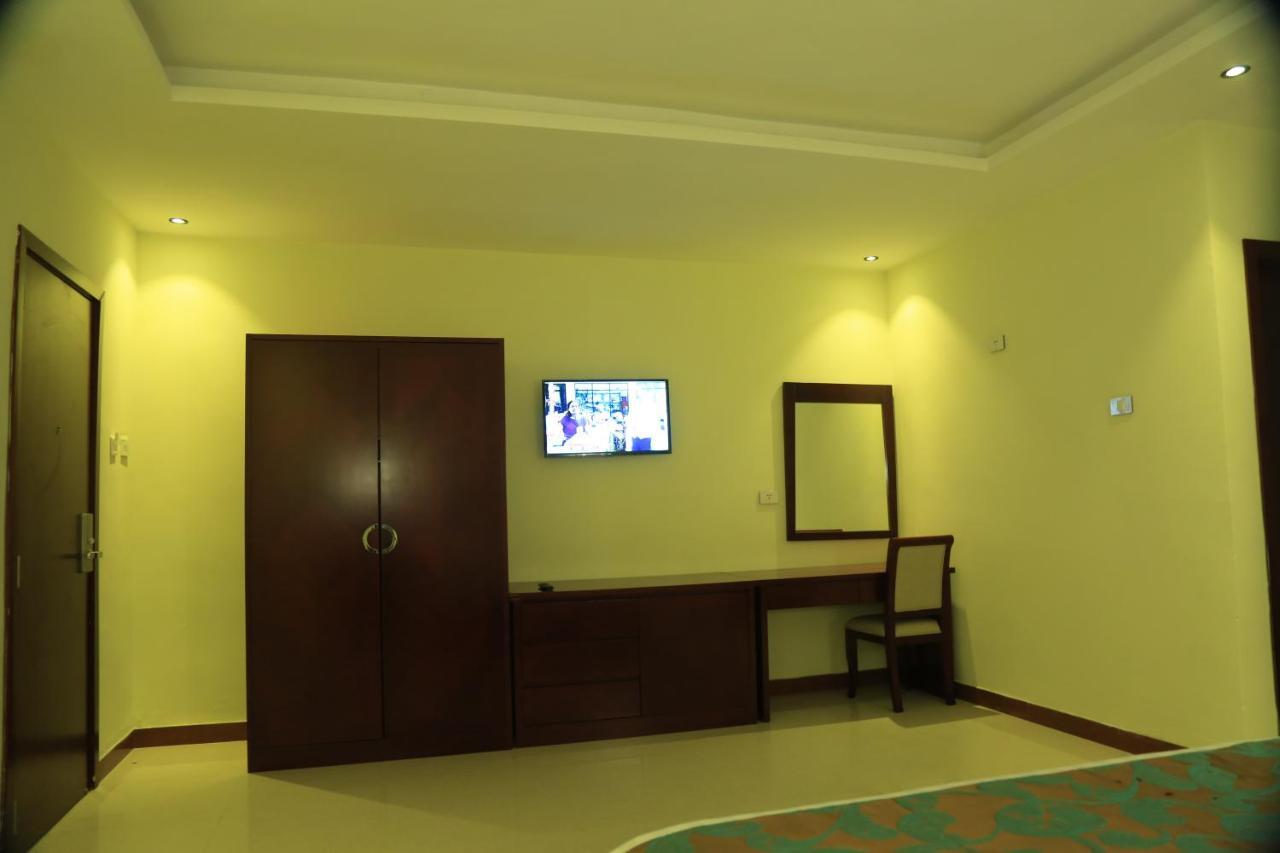 Winn Hotel - Μπαχρ-Νταρ Εξωτερικό φωτογραφία