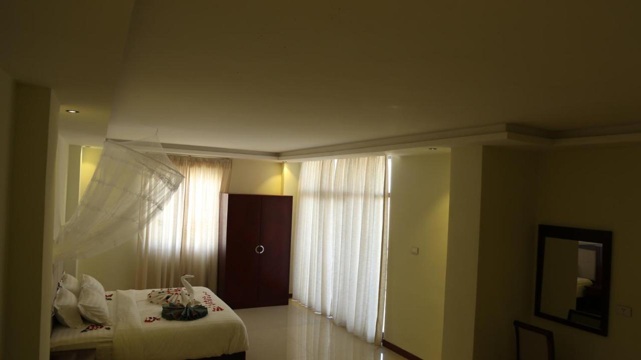 Winn Hotel - Μπαχρ-Νταρ Εξωτερικό φωτογραφία